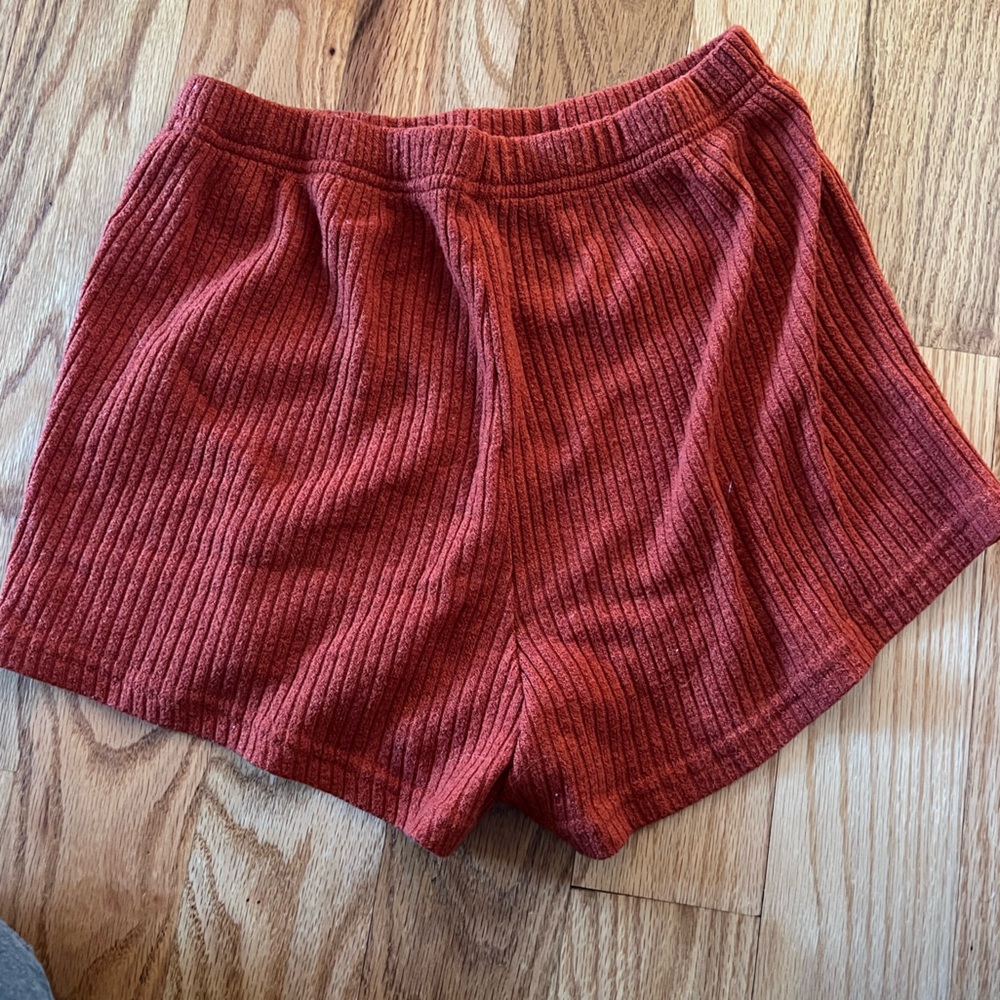 Rust Ribbed Knit Top - Picture 2 of 3